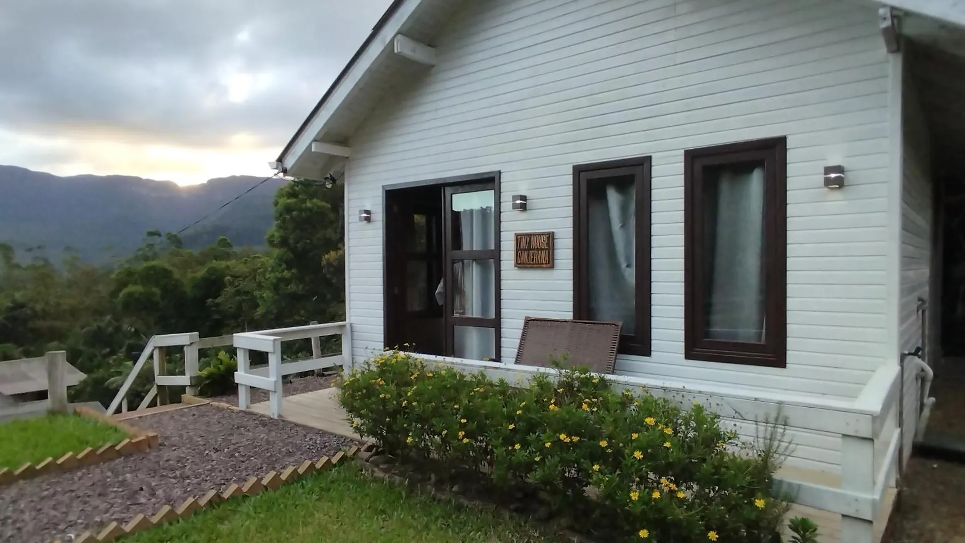 Pensjonat Tiny House Canjerana - Cabana Com Vista Dos Canyons