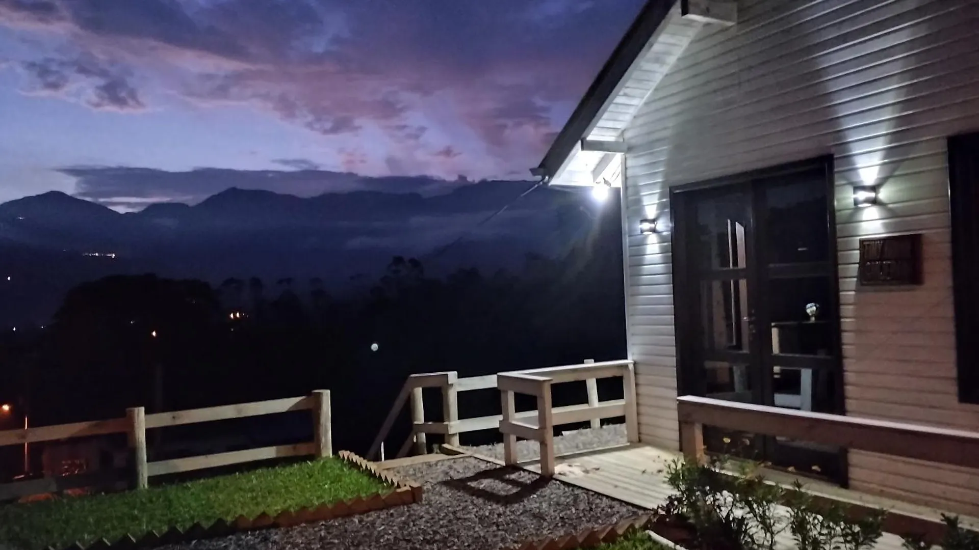 Tiny House Canjerana - Cabana Com Vista Dos Canyons 0*, Praia Grande (Santa Catarina) Brazil